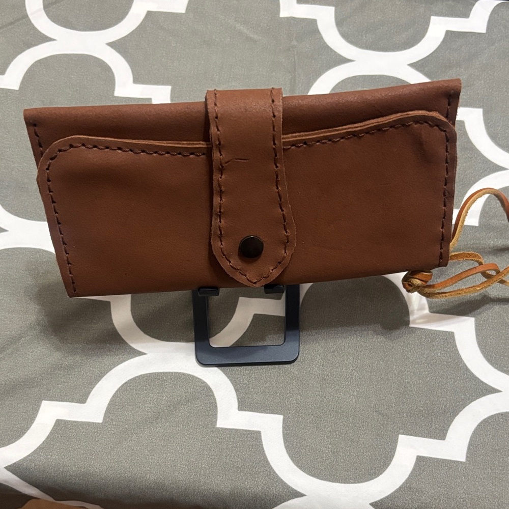 Brown Soft Leather Unisex Wallet/Wristlet
